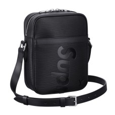 Louis Vuitton x Supreme Danube PM M53431 Epi leer